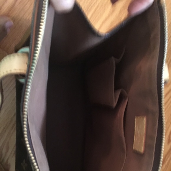 Vintage Authentic Louis Vuitton Hand Bag - Picture 8 of 8